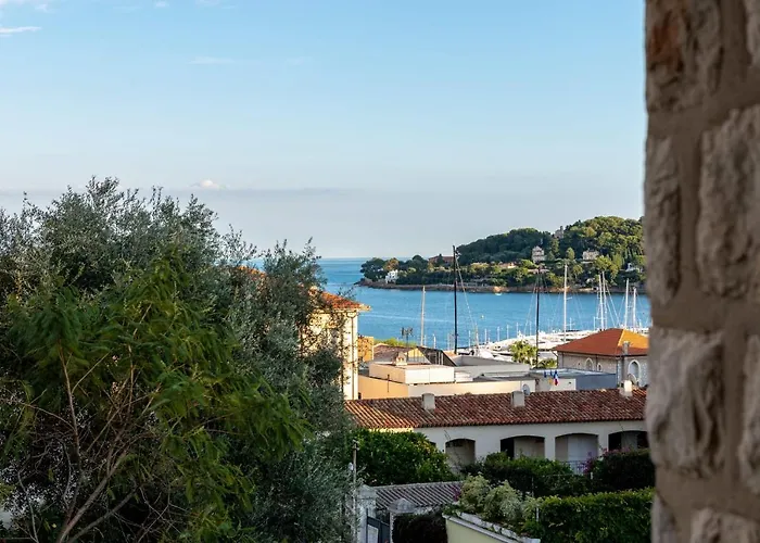 Primavera Splendid With Sea View In Saint-jean Cap Ferrat فيلة *
